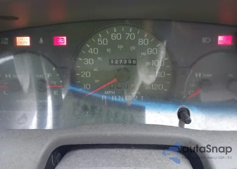 2003 Mercury Grand Marquis Gs z USA, uszkodzony, nr VIN 2MEFM74W63X668556